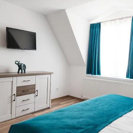Aparthotel Helena *