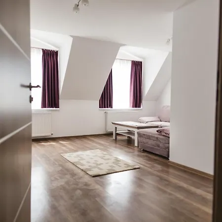 Aparthotel Helena *